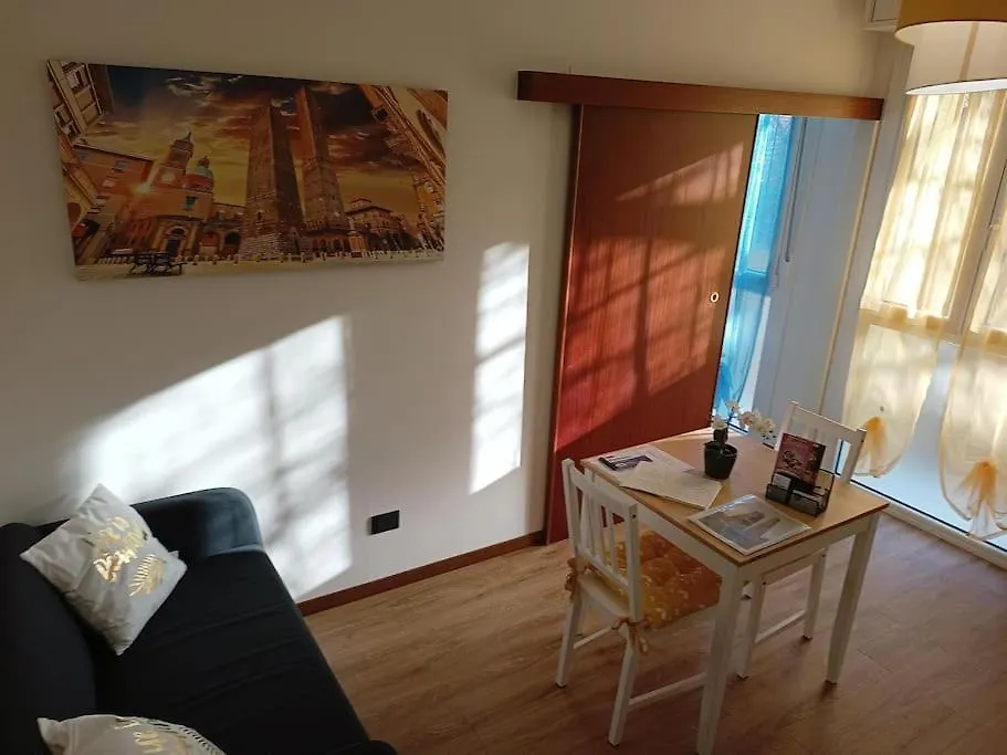 Appartamento Residenza Bologna 04 Marzo Italia